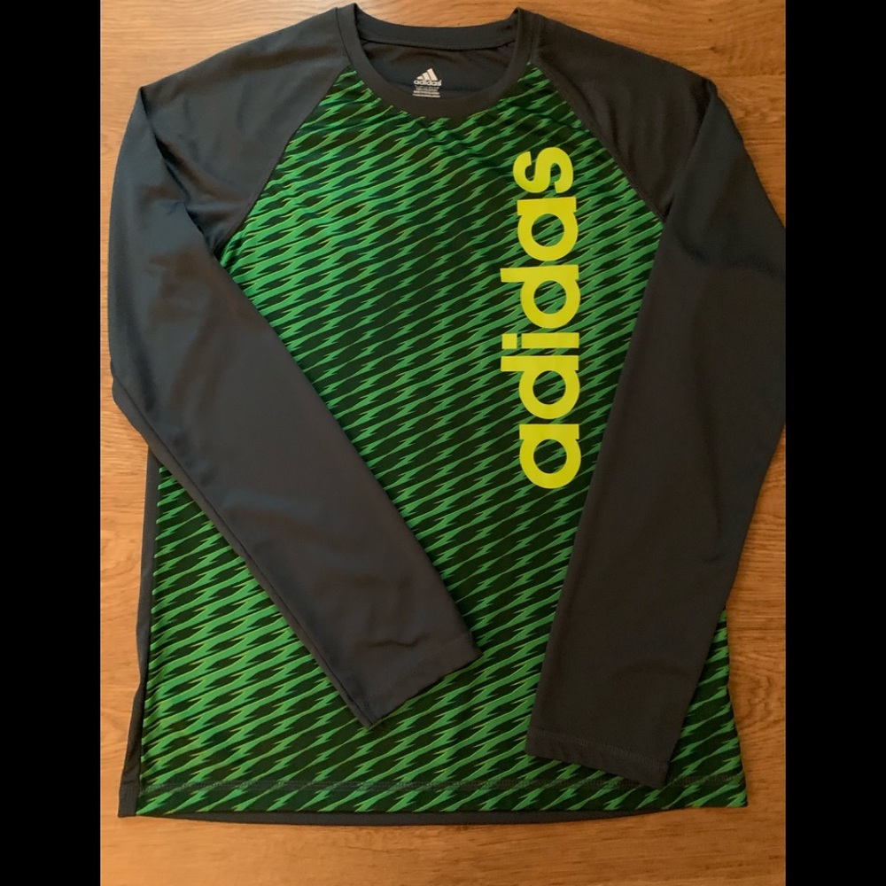 NWOT Boys sz large ( 14/16) Adidas long shirt